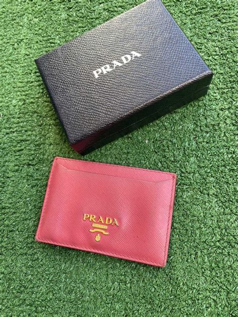 prada saffiano metal card case